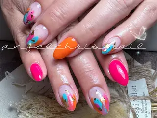ネイル AngelChris ビューティーサロンのネイルデザイン