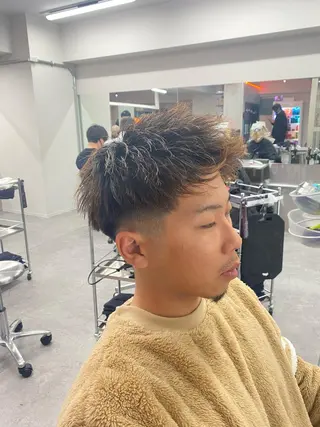 ショート カラー パーマ ヘアアレンジ メンズ キッズ ネイル マツエク・マツパ アイブロウ 🔥漢髪特化メンズ マネージャーYUKIのヘアスタイル
