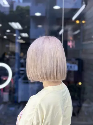 ショート カラー 天野 タイナのヘアスタイル