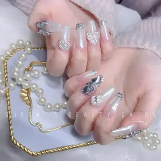 ネイル Queens 榊 まおのネイルデザイン