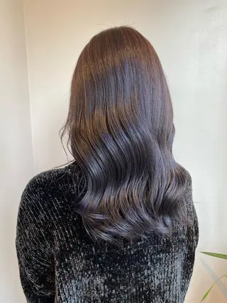 ミディアム vixus mamiのヘアスタイル