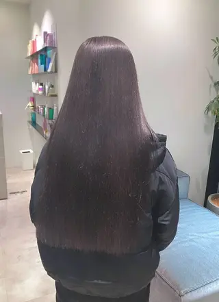 ロング カラー サキ🤍ハイトーン 🩰くびれ巻きヘアのヘアスタイル