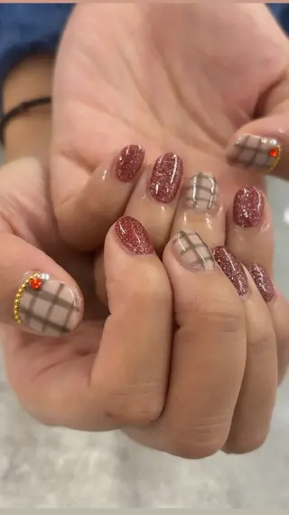 ネイル AMATERAS 💅💖AKINAのネイルデザイン