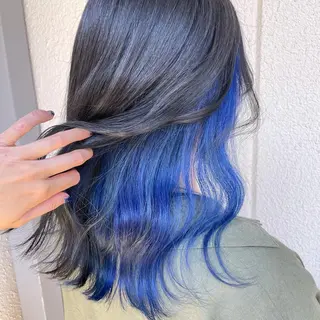 ミディアム カラー インナーカラー 推し ブリーチ  髪質改善のヘアスタイル