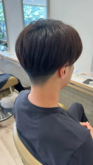 メンズ ルクール上越店　林 郁弥のヘアスタイル