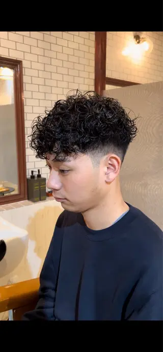 ショート 吉田 龍人のヘアスタイル