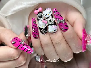 ネイル M🌷nail 長さだし専門店のネイルデザイン