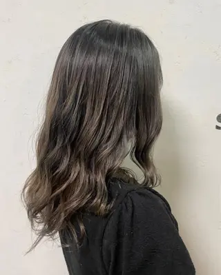 セミロング 山﨑 大二郎のヘアスタイル