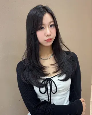 ロング ブリーチなし透明感 カラー/松沢州途のヘアスタイル