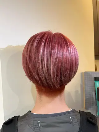 ショート カラー レディースカット SHIORIのヘアスタイル