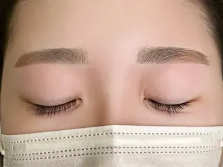 アイブロウ ME.eyelash所属・ME.eyelash shiozakiのマツエク・マツパデザイン