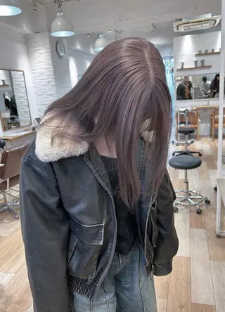ミディアム カラー ハイトーンボブ 前田 表参道 グレージュのヘアスタイル