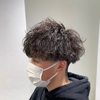 パーマ メンズ men's特化 値段以上の仕上がりにのヘアスタイル
