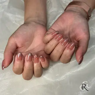 ショート 美フォルムスカルプ✨ RENAのネイルデザイン