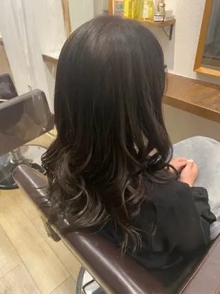 ロング カラー 原 なつみのヘアスタイル