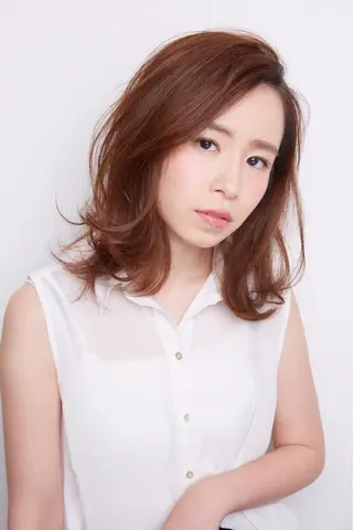 ミディアム Manager 川井 崇彦のヘアスタイル