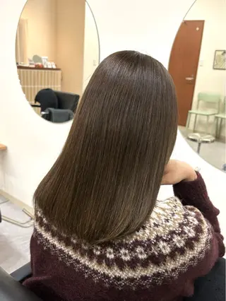 ミディアム カラー ハル🌸柔色/ ブリーチなし/艶髪のヘアスタイル