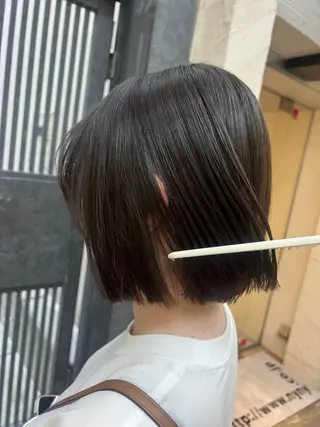 ミディアム ナチュラル/艶髪 /牧野 佑菜のヘアスタイル