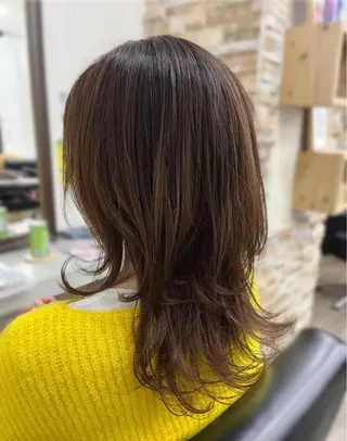 カラー 薮内 香保里のヘアスタイル