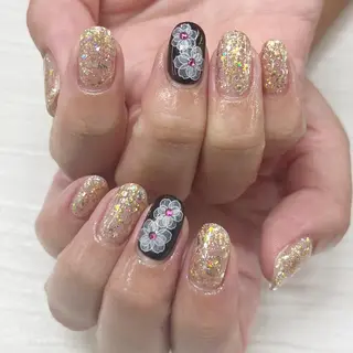 ネイル Nail salon Honey Beeのネイルデザイン