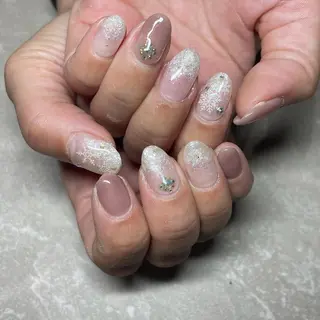 ネイル LAVISH nail salonのヘアスタイル