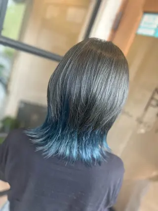 セミロング カラー 井上 花音のヘアスタイル