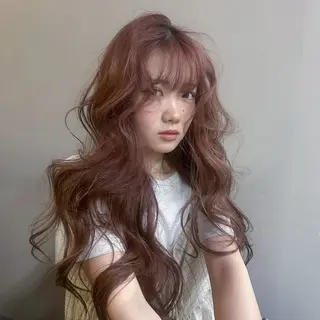 ロング 小顔に見えるボブ 透明感カラー🪽のヘアスタイル