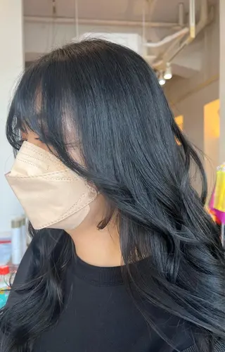 ロング カラー haru .のヘアスタイル