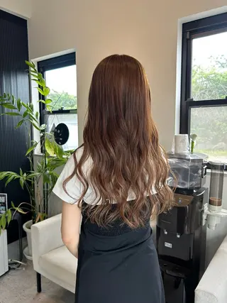 ロング カラー SHIINA シイナのヘアスタイル