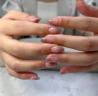 ネイル sol所属・sol. ¨̮ 𓇼 yunaのネイルデザイン