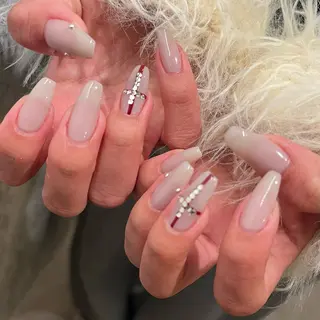 ネイル Miki. MORE -NAILのネイルデザイン