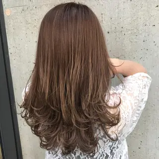 ロング カラー 韓国レイヤーカット 🧸ベージュカラーのヘアスタイル