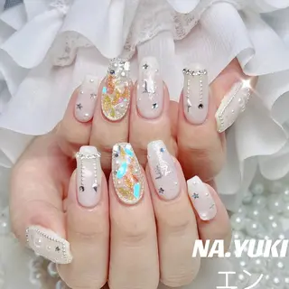 ネイル 🦋 Queenieのネイルデザイン