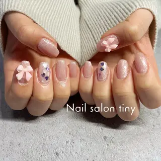 ネイル Nail salon tiny🩵のネイルデザイン