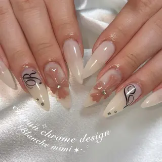 ネイル Blanche mimi.u_aのネイルデザイン
