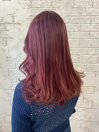 ロング カラー オリーブ/アッシュ やわらか透明感カラーのヘアスタイル