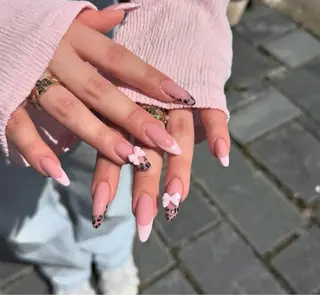 ネイル Nail&Eye hanaのネイルデザイン