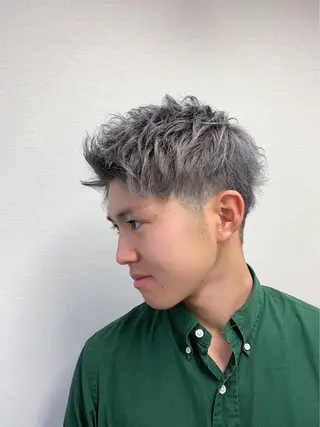 ショート カラー メンズ メンズヘア特化/ アキラのヘアスタイル