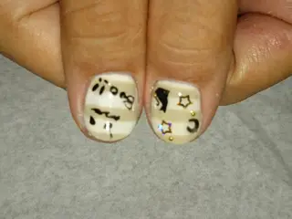 ネイル 與儀 知佳のネイルデザイン