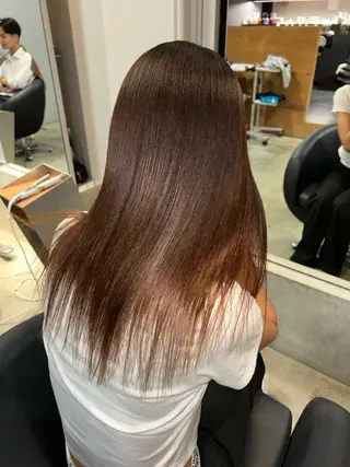 ロング ハイトーン特化/和音 【デザインカラー】のヘアスタイル