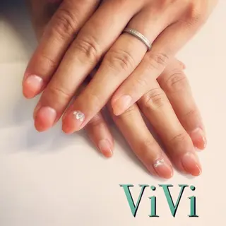 ネイル nailsalon ViViのネイルデザイン