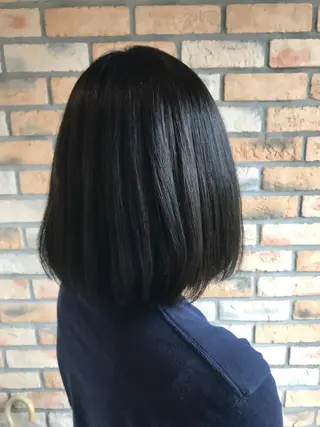ショート カラー ヘアアレンジ 烏山 達也のヘアスタイル