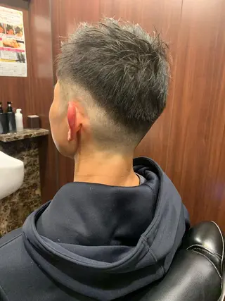 ショート メンズ 羽木 隆徒のヘアスタイル