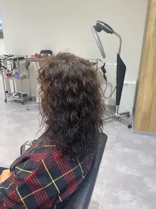 セミロング パーマ ハイトーンカラー 縮毛矯正/ジャックのヘアスタイル