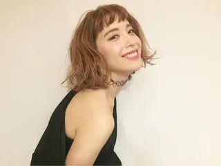 ミディアム カラー パーマ 池田 真由美のヘアスタイル