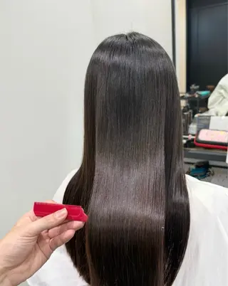 ロング 丸橋 友貴のヘアスタイル