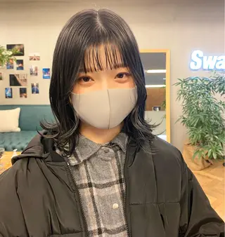 ミディアム デザインカラー/ボブ ブリーチカラー/ユリのヘアスタイル