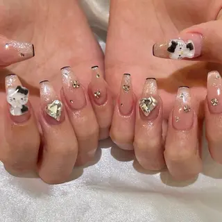 ネイル Lee Nailsのネイルデザイン