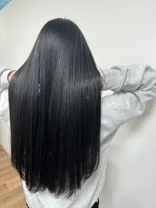 ロング A.casa まつおかのヘアスタイル