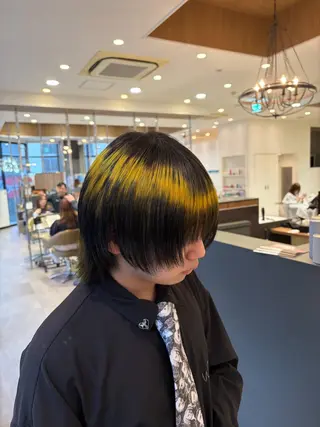 ショート カラー 髪質改善/ハイトーン /デザイン見正 恵弥のヘアスタイル